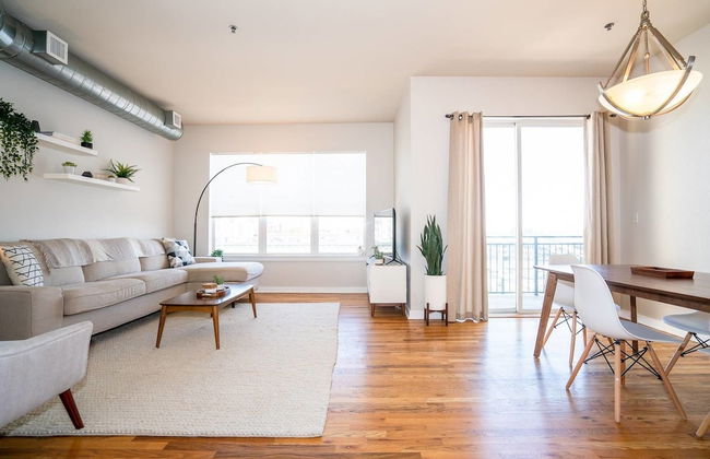 Elegance & Elevation: Mile High Condo in Highland - Foto 12