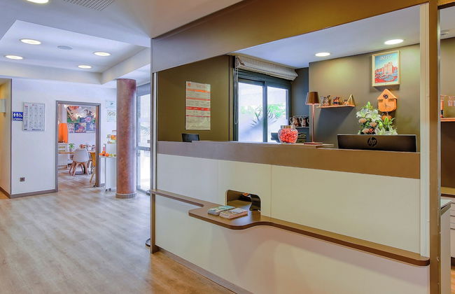 Séjours & Affaires Angers Atrium - Foto 2