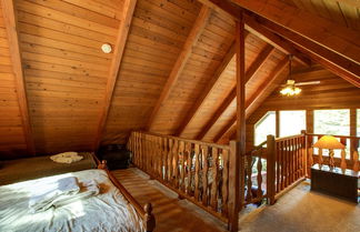 Photo 2 - 53MBR - Hot Tub - Wi-Fi - Sleeps 6