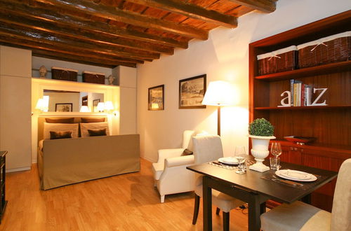 Photo 3 - Rental in Rome Romantica Studio