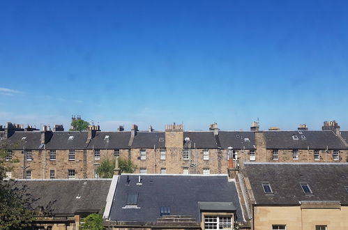 Photo 47 - Classy Historic Edinburgh Apartment