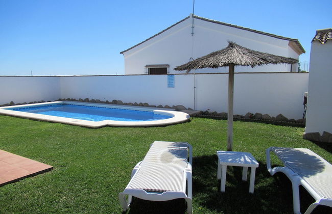 Chalet Huerta 1 con piscina y paddle - Foto 1