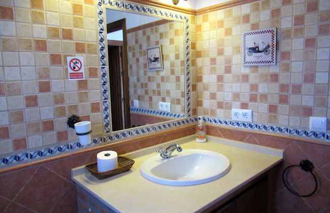 Chalet Huerta 1 con piscina y paddle - Foto 16