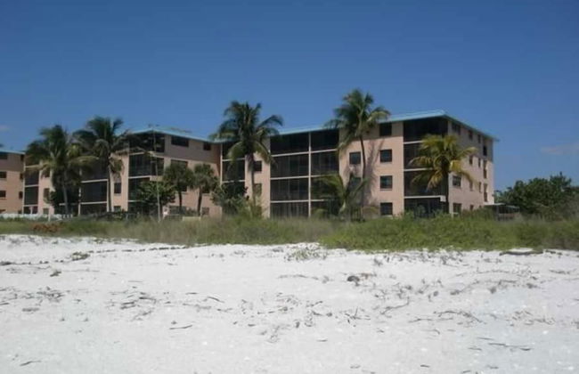 Ocean's Reach Condominiums - Foto 54