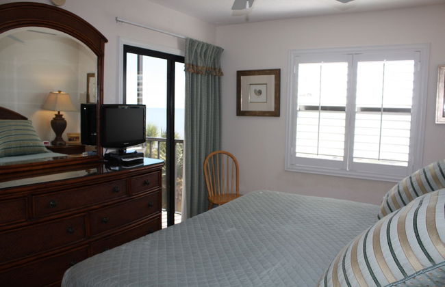 Ocean's Reach Condominiums - Foto 7