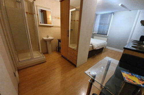 Photo 45 - Studio Apartment in South Kensington 17