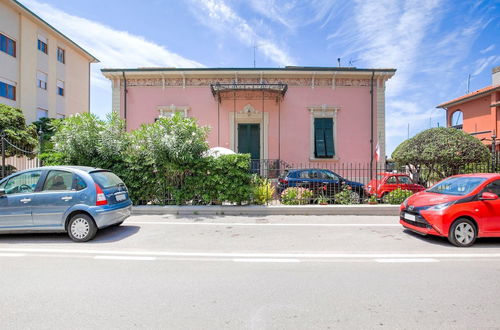 Photo 26 - Holiday Gome in San Vincenzo Near Beach