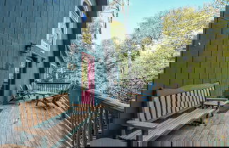 Photo 2 - Hideaway