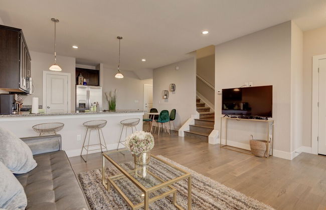 Marbella Lane Executive Townhome, 20 mins to Boulder - Foto 3