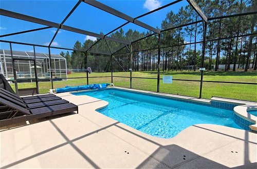 Photo 17 - Beautiful Golf Course View Spa & Pool! 6 Bedroom Villa by RedAwning