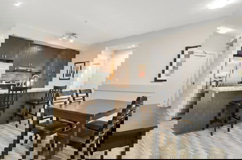 Foto 12 - Breathtaking Bliss 2BR Penthouse