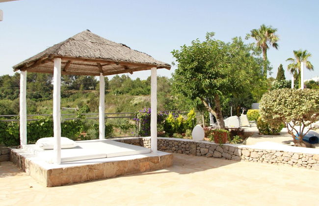 Lush Farmhouse in Sant Miguel de Balansat with Hot Tub & Private Pool - Foto 37