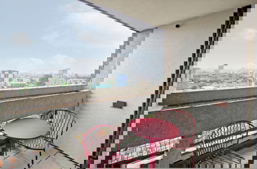 Foto 2 - Luxury Two-bedroom Flat in East London s Poplar
