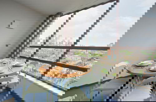 Foto 7 - Luxury Two-bedroom Flat in East London s Poplar