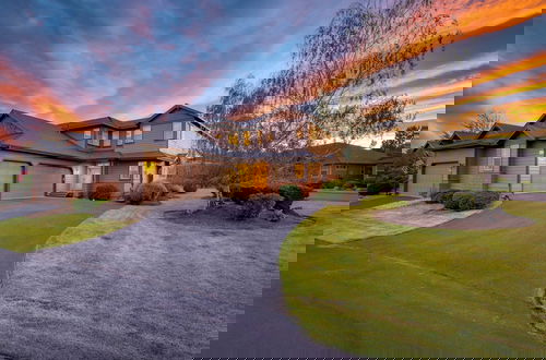 Photo 41 - Deck + Hot Tub Community Golf Course Forest Ridge Loop