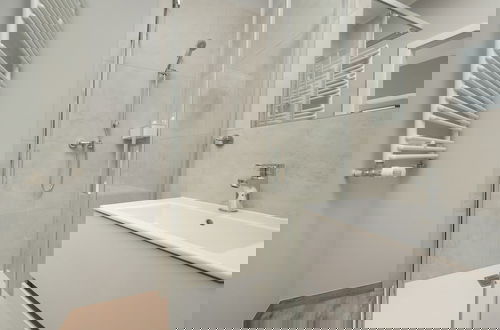 Photo 30 - Grey and Beige Apartment by Renters