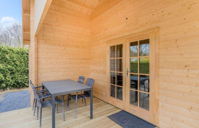 Holiday Home in Netherlands With Wooden Terrace - Foto 14