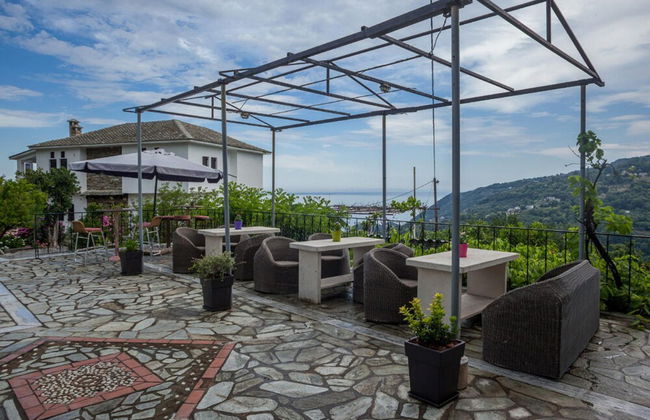Paradeisos Flatlet With Garden View - Foto 10