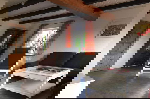 Foto 10 - Farsighted Modern Retreat