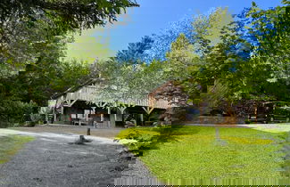 Foto 1 - Chalet in La Roche With Fenced Garden