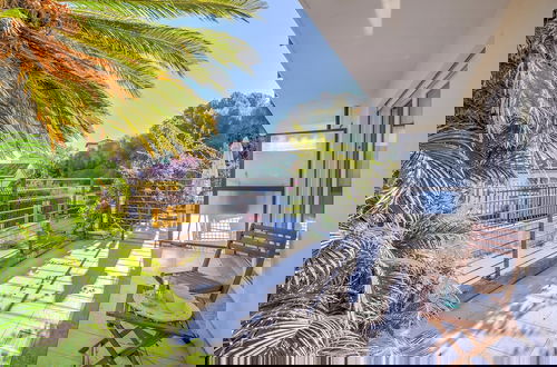 Foto 1 - Beachy Vibes- 900m From the Beach