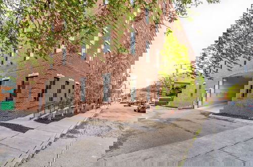 Foto 26 - Modern Loft Near West End!