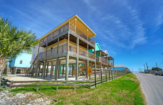 Sleeps 28 2 Homes w/ Boat Dock & Waterfront Pool Laguna Village Haven - Foto 43