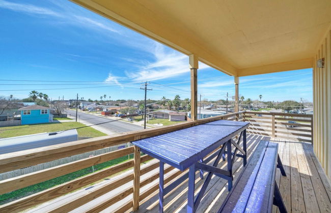 Sleeps 28 2 Homes w/ Boat Dock & Waterfront Pool Laguna Village Haven - Foto 72