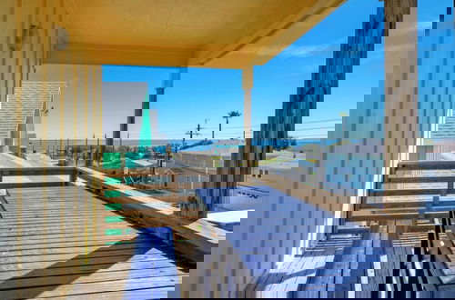 Foto 71 - Sleeps 28 2 Homes w/ Boat Dock & Waterfront Pool Laguna Village Haven