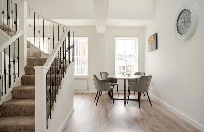 Brand New Luxury Self Contained Flat - Foto 8