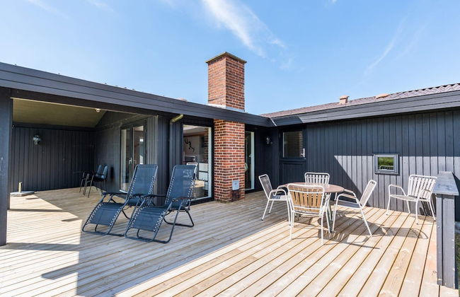 6 Person Holiday Home in Henne - Foto 30