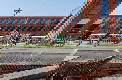 Photo 11 - Lumina bright apart with parking