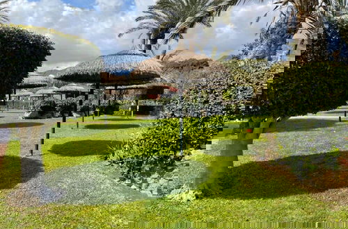 Photo 36 - Beachfront Apartment With Terrace