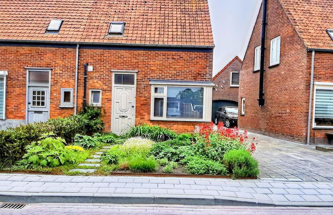 Quaint Holiday Home in Lamswaarde With Garden - Foto 1