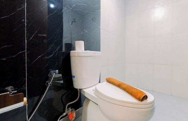Homey And Minimalist 1Br Royal Sentul Park Apartment - Foto 10
