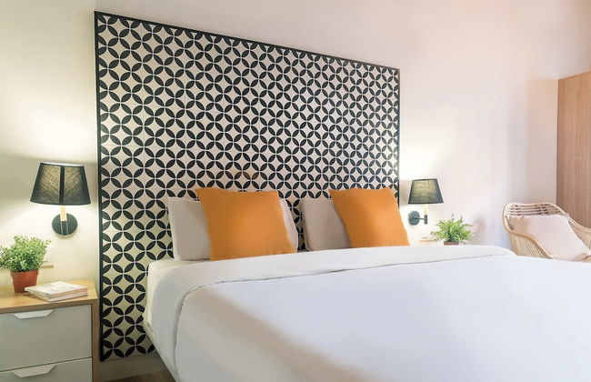 Modern Catalan Apartments by Olala Homes - Photo 16