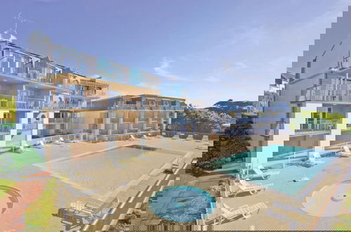 Foto 6 - Oceanview Apartment w/ Pool