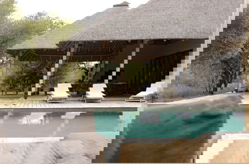 Foto 3 - Villa Appelblaar Luxury 4 Bedroom Villa Home in the South African Bush