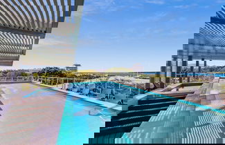 Foto 1 - Lux Retreat - Waterfront Gym Prime Location