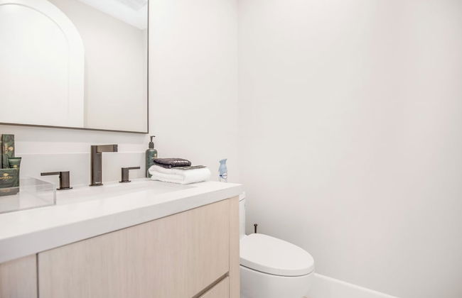 Villa Camellia - Charming 5 BR Home in the Heart of Studio City - Foto 42