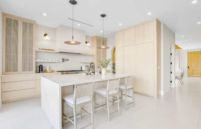 Villa Camellia - Charming 5 BR Home in the Heart of Studio City - Foto 17