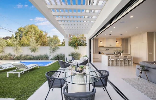 Villa Camellia - Charming 5 BR Home in the Heart of Studio City - Foto 35