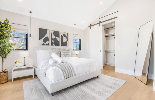 Villa Camellia - Charming 5 BR Home in the Heart of Studio City - Foto 15