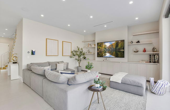 Villa Camellia - Charming 5 BR Home in the Heart of Studio City - Foto 27