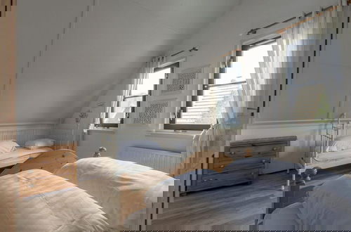 Foto 13 - Stylish and Modern Furnished Holiday Villa