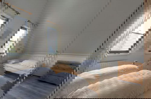 Foto 23 - Stylish and Modern Furnished Holiday Villa