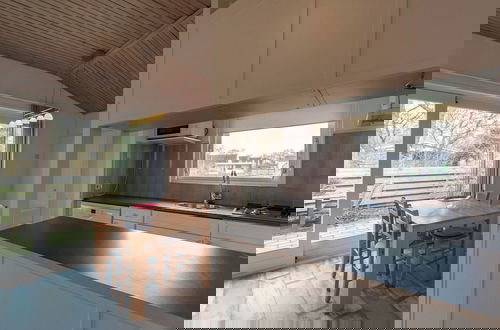 Foto 4 - Holiday Home With Playground