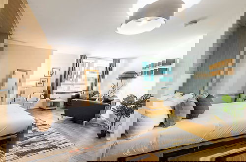 Foto 4 - Modern Studio Apartment - St Georges Wharf