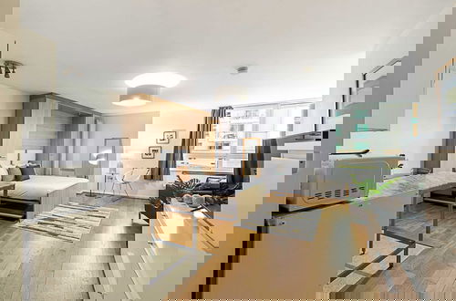 Foto 2 - Modern Studio Apartment - St Georges Wharf