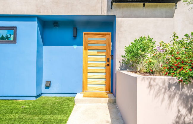 Stylish Sherman Oaks Townhouse W/ 3 Master Suites - Foto 2